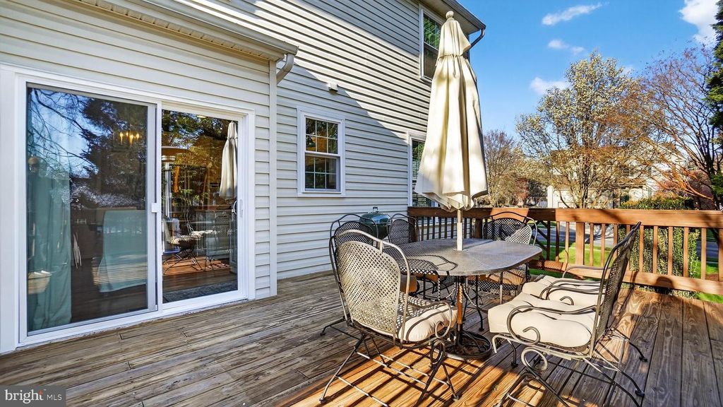 Image 65 of property listing at 2801 CARVER RD, Crofton, MD 21114