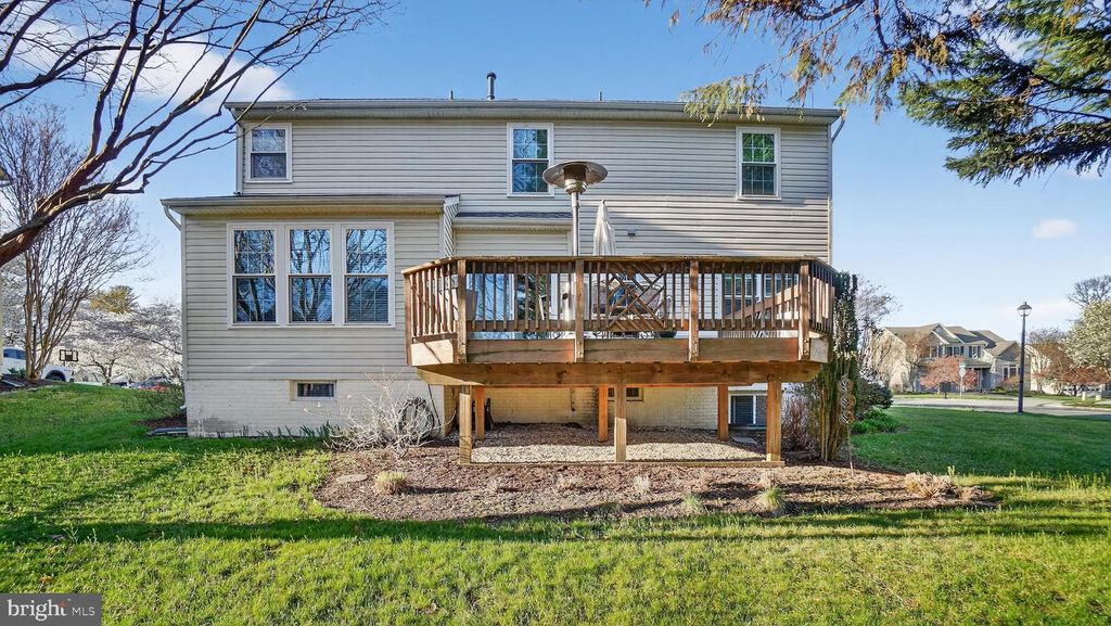 Image 67 of property listing at 2801 CARVER RD, Crofton, MD 21114