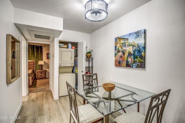 1808 N 32ND Street 209, Phoenix, AZ 85008