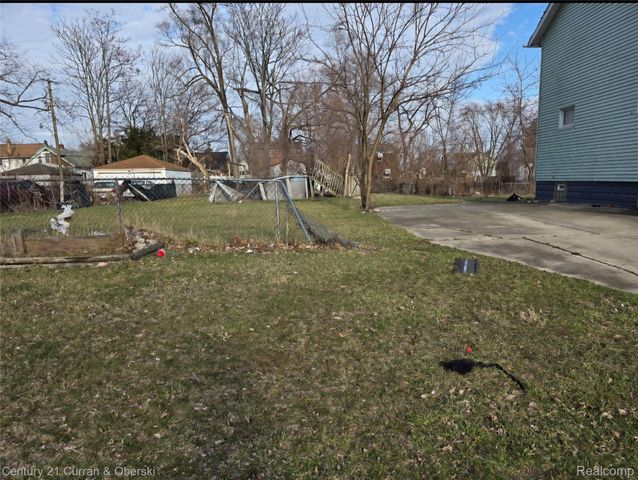 18402 Revere Street, Detroit, MI 48234