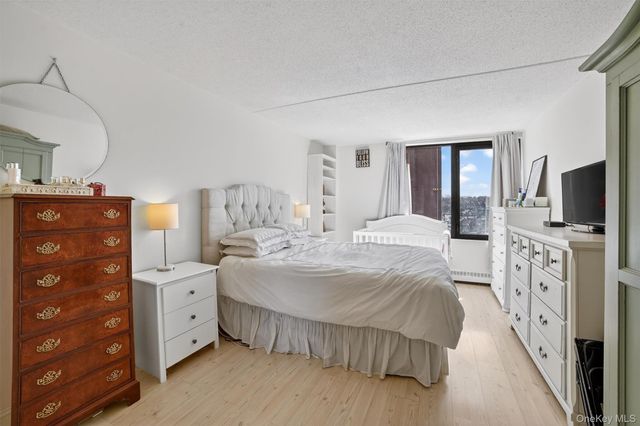 4 Martine Avenue 612, White Plains, NY 10606