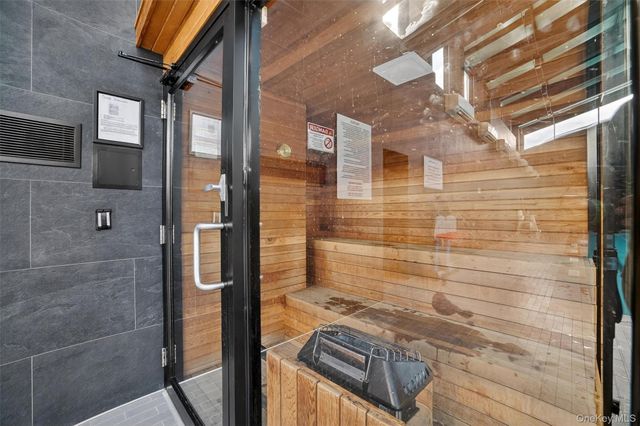 4 Martine Avenue 612, White Plains, NY 10606