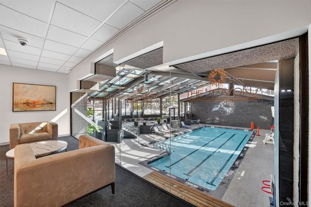 4 Martine Avenue 612, White Plains, NY 10606