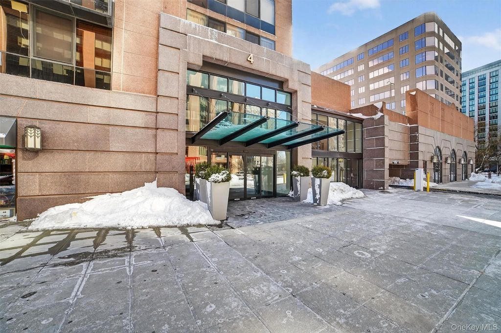 4 Martine Avenue 612, White Plains, NY 10606