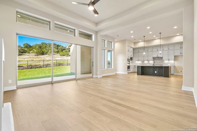 220 Dulce Vista, Boerne, TX 78006