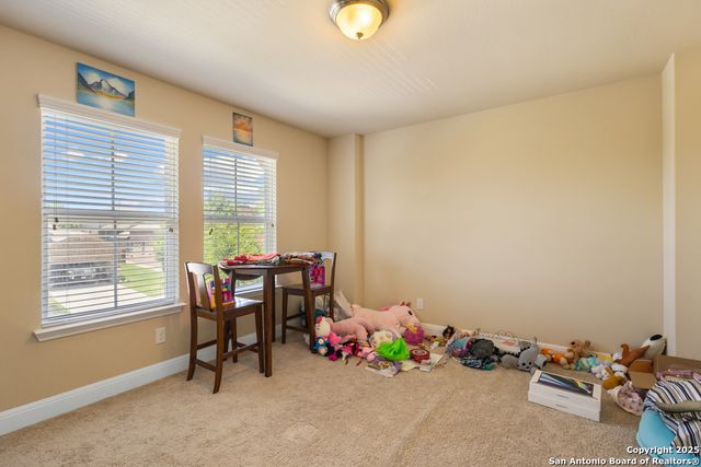 5722 Sweetwater, San Antonio, TX 78253
