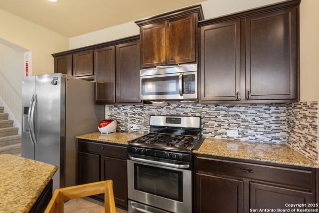 5722 Sweetwater, San Antonio, TX 78253
