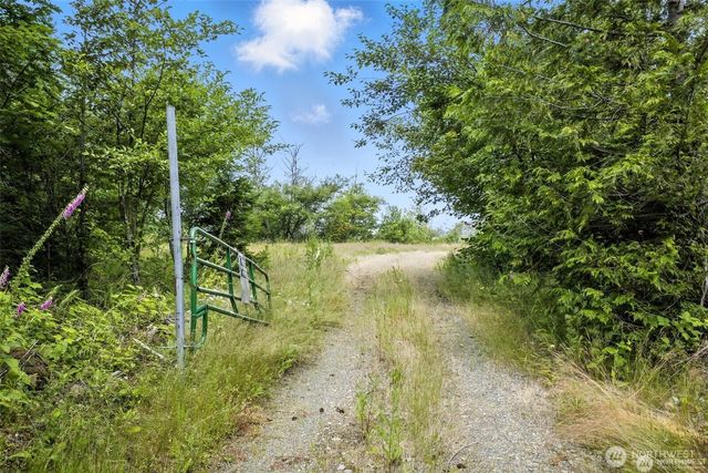 35022 SE 332nd Street, Ravensdale, WA 98051