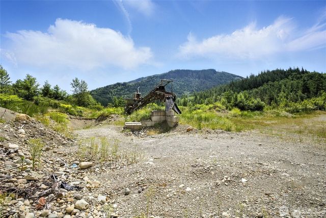 35022 SE 332nd Street, Ravensdale, WA 98051