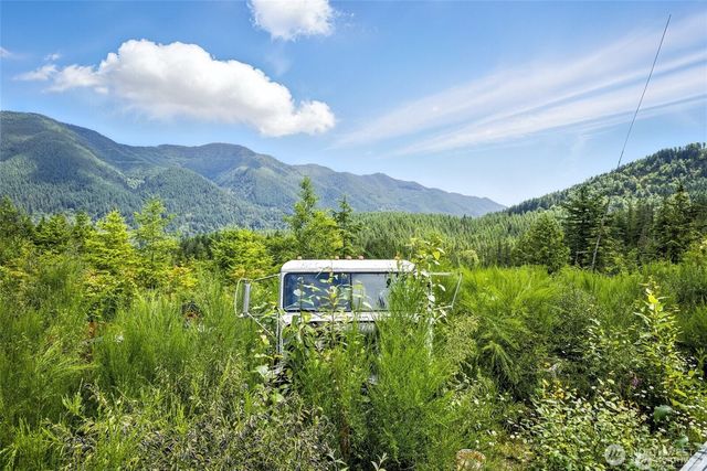 35022 SE 332nd Street, Ravensdale, WA 98051