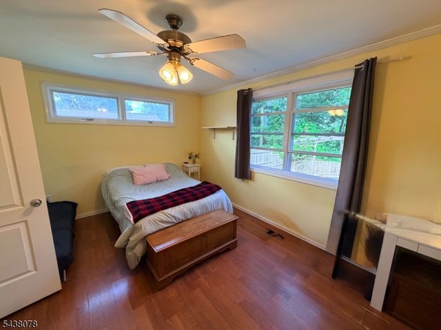 3 Adams Trl, Hopatcong Boro, NJ 07843