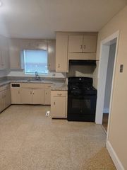 160 Belmont St 1, Brockton, MA 02301