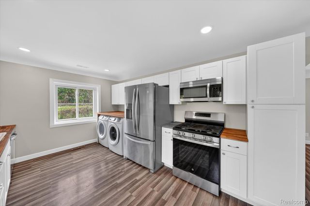 15013 Birchwood Drive, Holly Township, MI 48442
