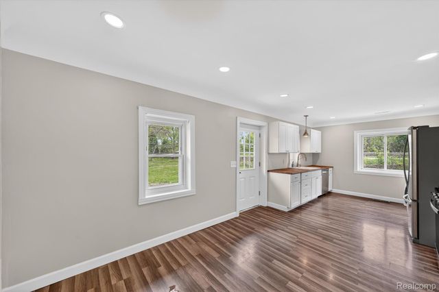 15013 Birchwood Drive, Holly Township, MI 48442