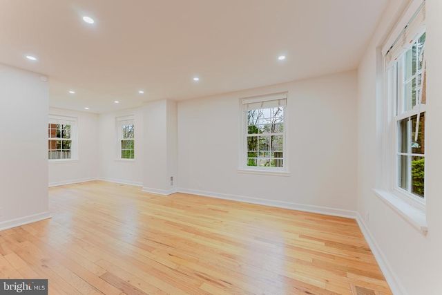 4910 29TH RD S, Arlington, VA 22206