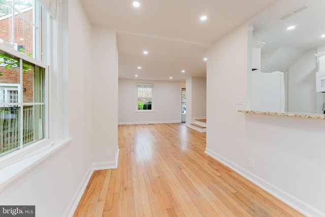 4910 29TH RD S, Arlington, VA 22206