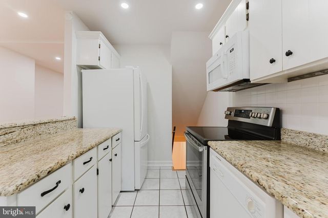 4910 29TH RD S, Arlington, VA 22206