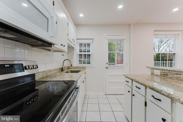 4910 29TH RD S, Arlington, VA 22206