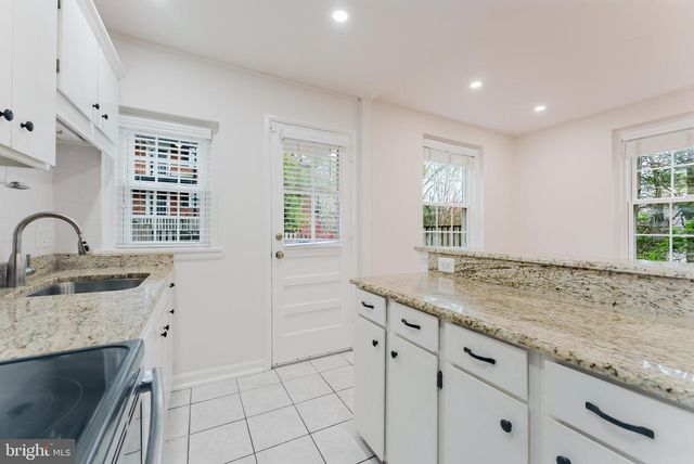 4910 29TH RD S, Arlington, VA 22206