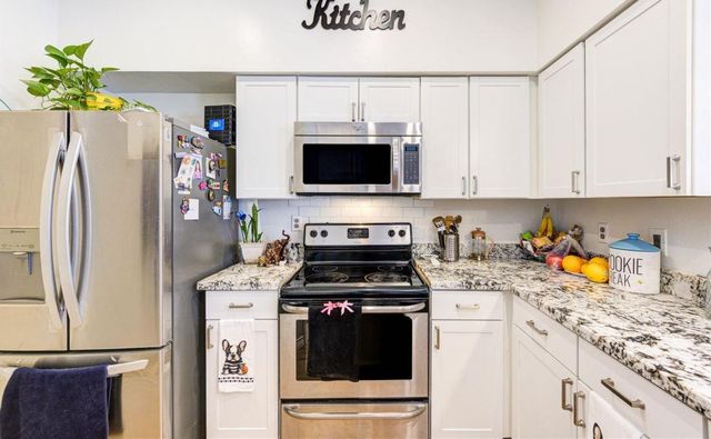 3800 Tanglewilde Street 803, Houston, TX 77063