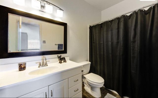 3800 Tanglewilde Street 803, Houston, TX 77063