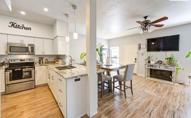 3800 Tanglewilde Street 803, Houston, TX 77063