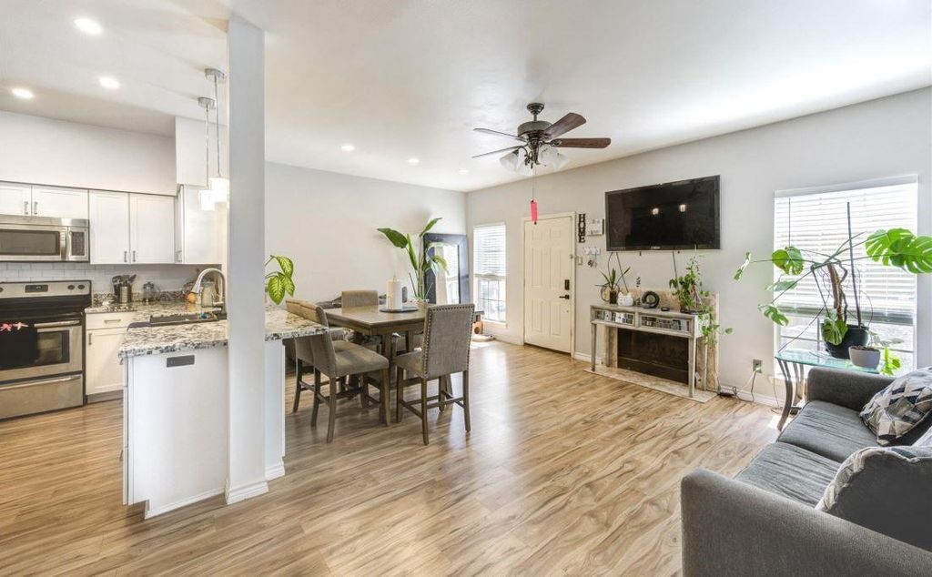 3800 Tanglewilde Street 803, Houston, TX 77063