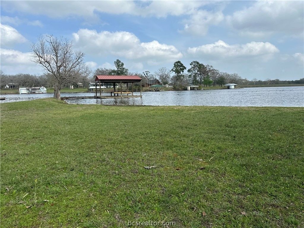 12202 Riley Green Road, Franklin, TX 77856 — photo 5