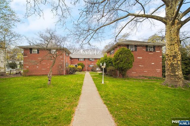 295 Tenafly Road I, Tenafly, NJ 07670