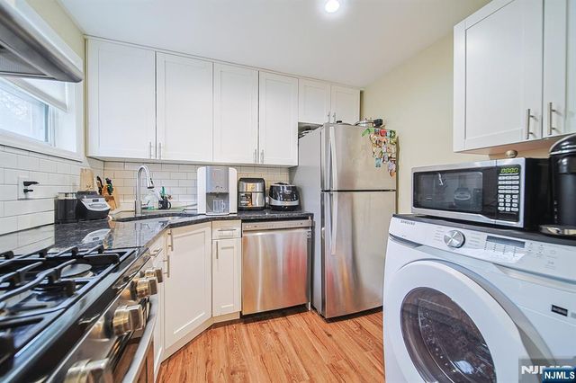 295 Tenafly Road I, Tenafly, NJ 07670