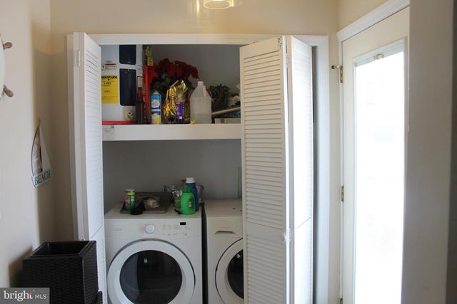 116 E DORY DR, Little Egg Harbor Twp, NJ 08087