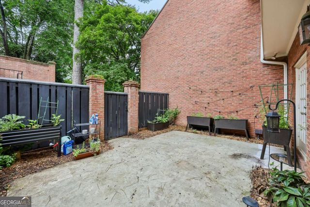 11 Kings Walk NE, Atlanta, GA 30307
