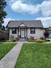 2417 Cos Street, Liberty, TX 77575