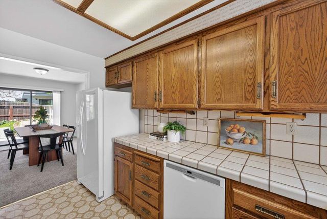 112 Nissen Road 4, Salinas, CA 93901