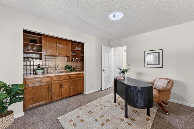 112 Nissen Road 4, Salinas, CA 93901