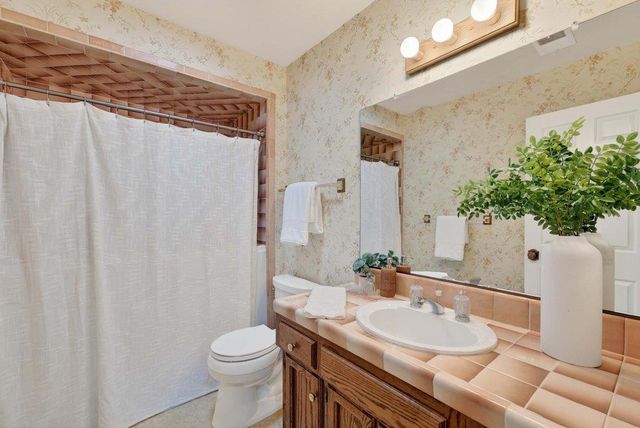 112 Nissen Road 4, Salinas, CA 93901