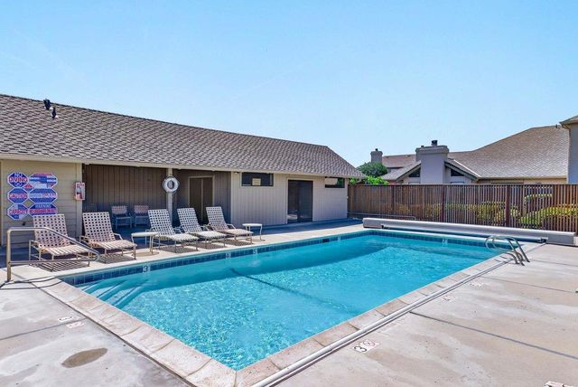 112 Nissen Road 4, Salinas, CA 93901