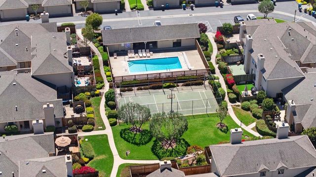 112 Nissen Road 4, Salinas, CA 93901