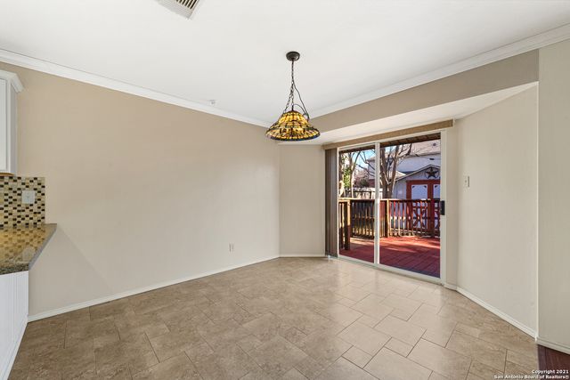 2913 CANDLEBERRY DR, Schertz, TX 78154