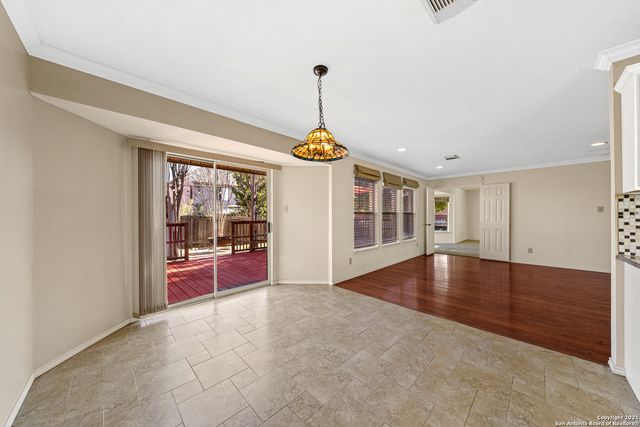 2913 CANDLEBERRY DR, Schertz, TX 78154