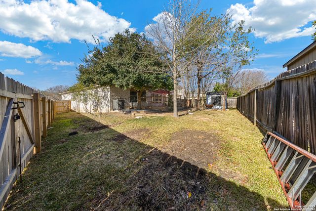 2913 CANDLEBERRY DR, Schertz, TX 78154