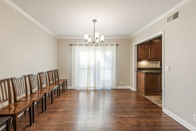 112 Saint Charles Pl, Nashville, TN 37212