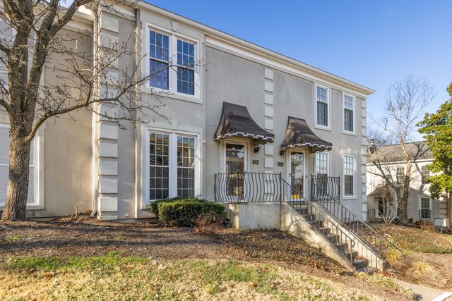 112 Saint Charles Pl, Nashville, TN 37212