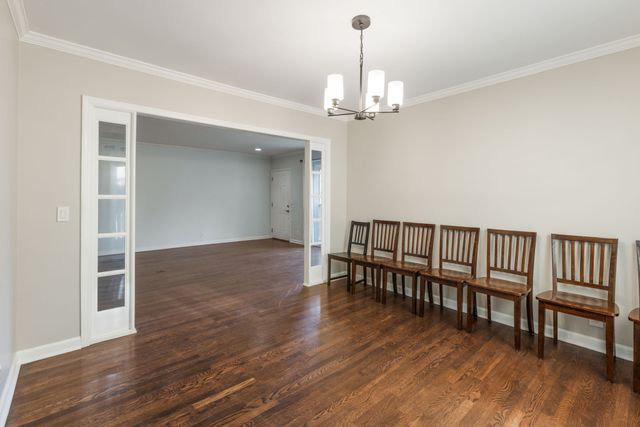 112 Saint Charles Pl, Nashville, TN 37212