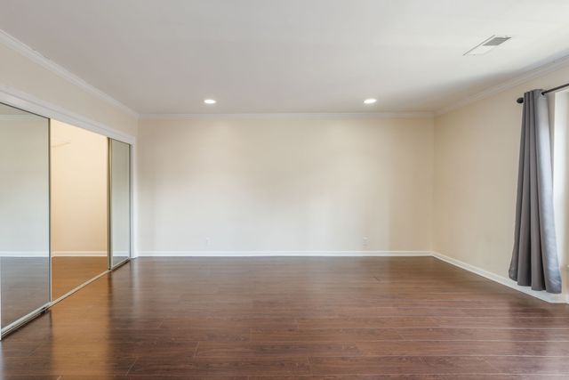 112 Saint Charles Pl, Nashville, TN 37212