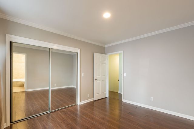 112 Saint Charles Pl, Nashville, TN 37212