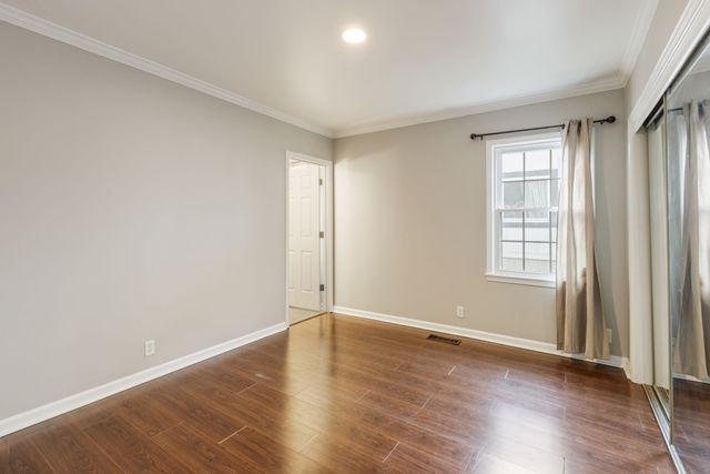 112 Saint Charles Pl, Nashville, TN 37212