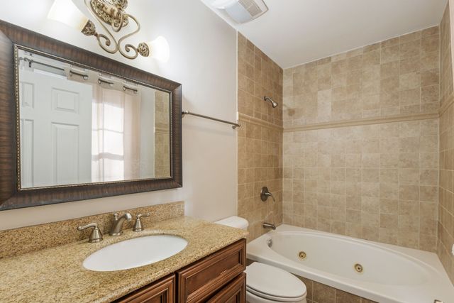 112 Saint Charles Pl, Nashville, TN 37212