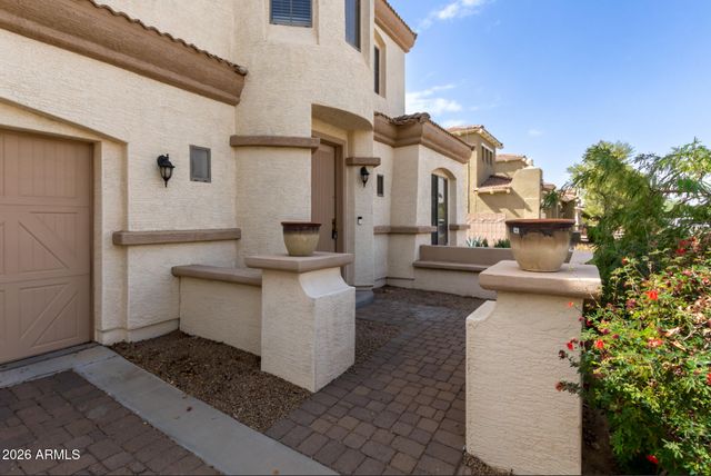 513 W BEAUTIFUL Lane, Phoenix, AZ 85041