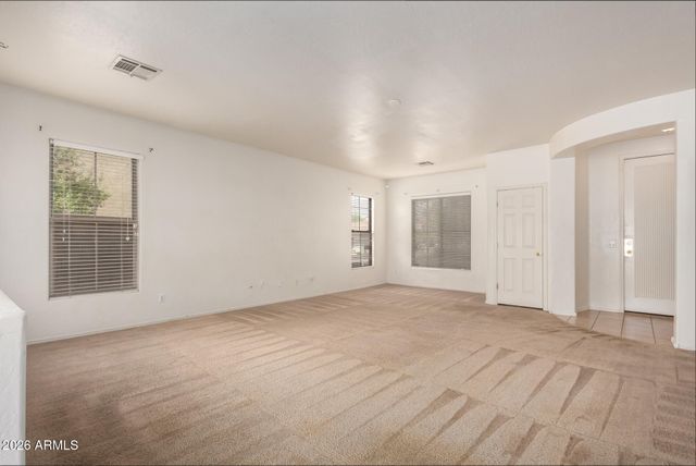 513 W BEAUTIFUL Lane, Phoenix, AZ 85041